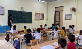 Bàn giao hai phòng học mới cho học trò Tuyên Quang