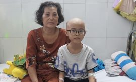 Những ngày buồn của cậu bé mồ côi
