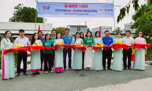 Khánh thành 6 cầu Hy vọng ở miền Tây