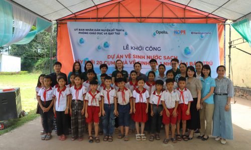 Học sinh Quảng Bình sắp có thêm 21 nhà vệ sinh, nhà tắm mới