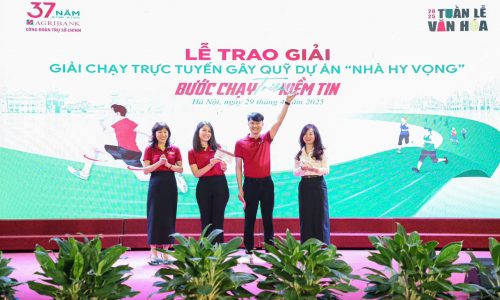 Hành trình chạy bộ gây quỹ xuyên quốc gia