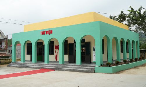 Thư viện 1,7 tỷ đồng phục vụ học sinh Tân Trào