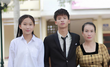 Nỗi đau của mẹ đơn thân có con gái mắc bệnh hiếm