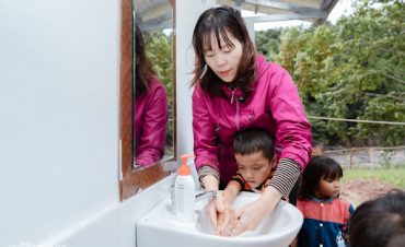 Cuộc sống của những đứa trẻ vùng cao xem trường là nhà