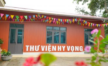 Học sinh vùng cao Lạng Sơn có thư viện mới