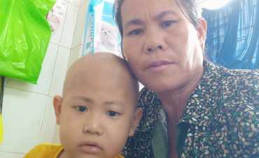Nguồn sống cuối cùng của người phụ nữ mất chồng con