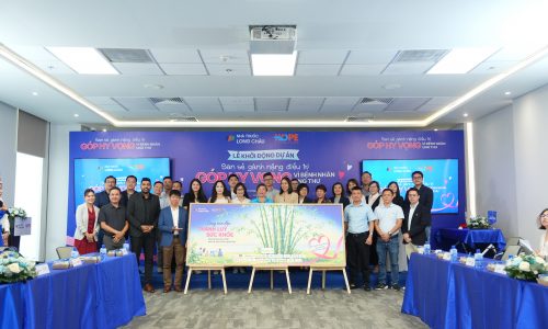 San sẻ gánh nặng chi phí với người bệnh ung thư